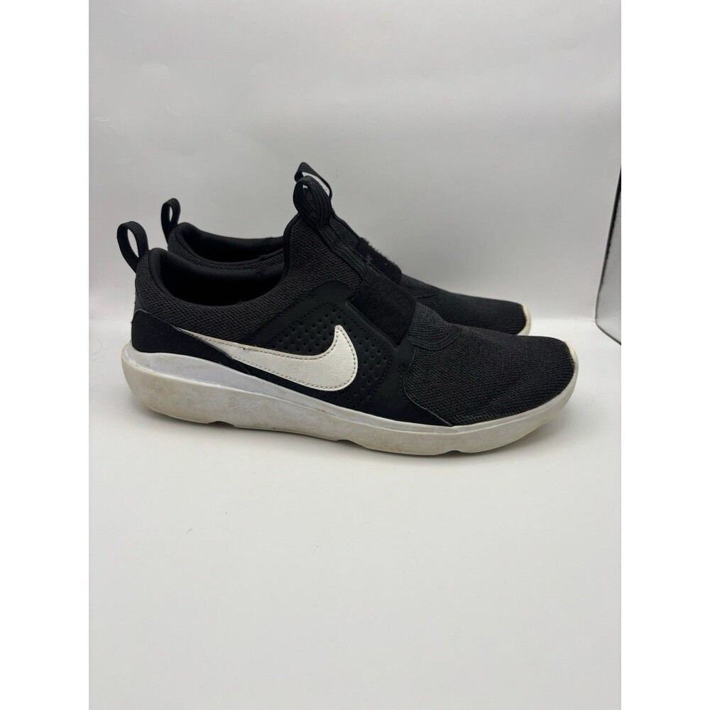 Nike Men’s AD Comfort Slip On Sneakers Black/White Size 10.5